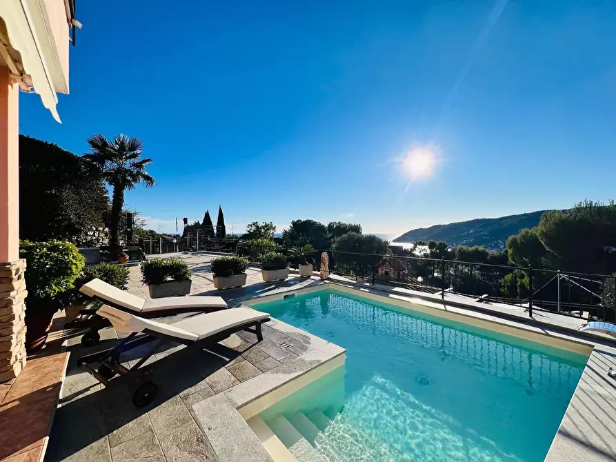 Immagine 32 di Appartamento in vendita  in Soprana 2A a Andora