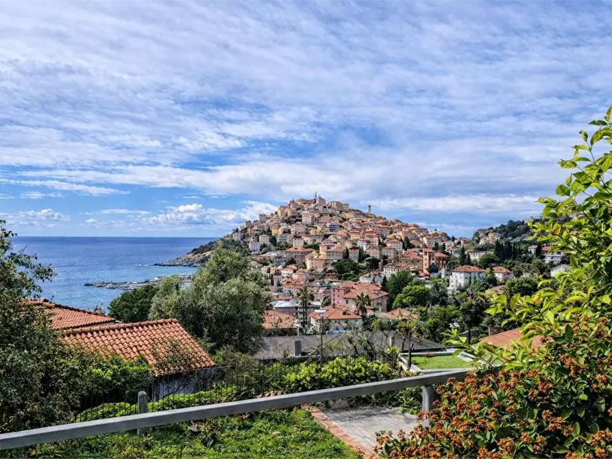 Immagine 3 di Villa in vendita  in Corso Theodore Roosevelt a Imperia
