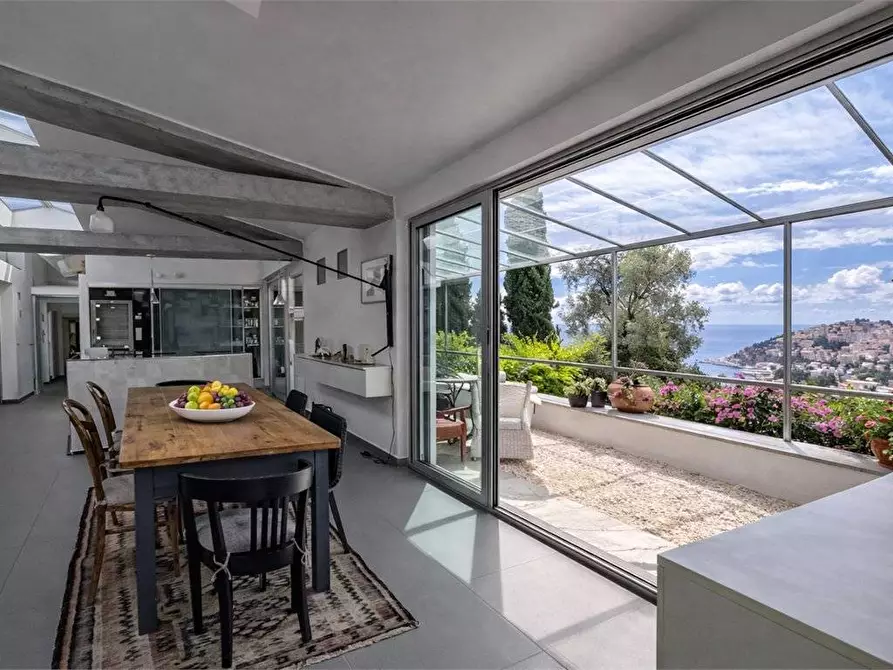 Immagine 9 di Villa in vendita  in Corso Theodore Roosevelt a Imperia