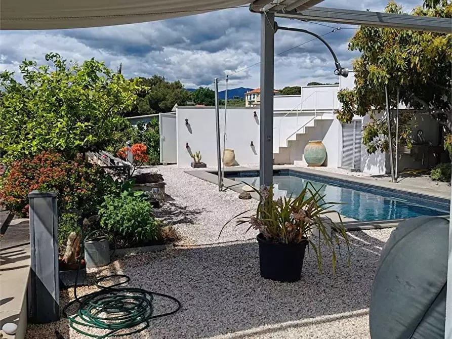 Immagine 12 di Villa in vendita  in Corso Theodore Roosevelt a Imperia