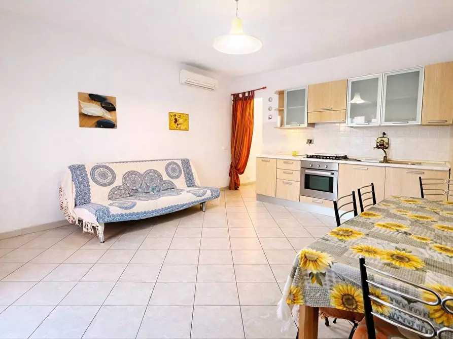 Immagine 2 di Villa in vendita  in Via Michele Albavera 7 a San Bartolomeo Al Mare