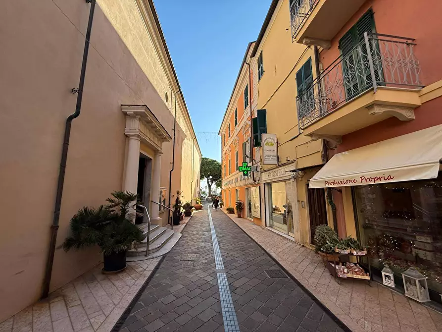 Immagine 14 di Appartamento in vendita  in Via San Francesco d'Assisi 6 a Diano Arentino