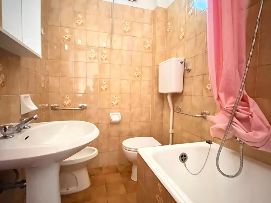 Immagine 17 di Appartamento in vendita  in Via Cristoforo Colombo 31 a Diano Arentino