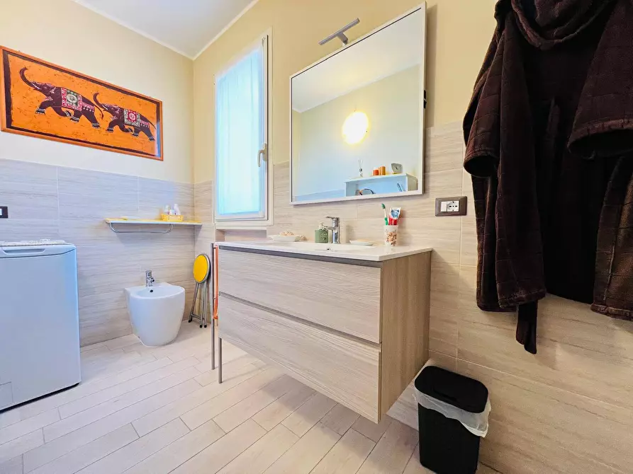 Immagine 14 di Appartamento in vendita  in via Diano Castello 74 a Diano Arentino