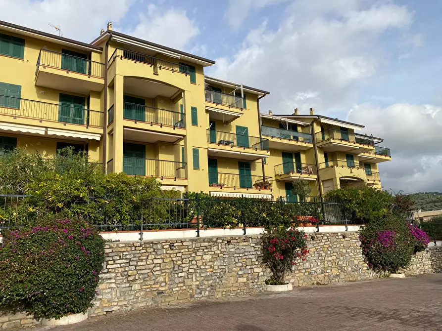 Immagine 22 di Appartamento in vendita  in via Diano Castello 74 a Diano Arentino