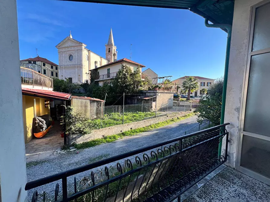 Immagine 12 di Villa in vendita  in Via Roma 6 a San Bartolomeo Al Mare