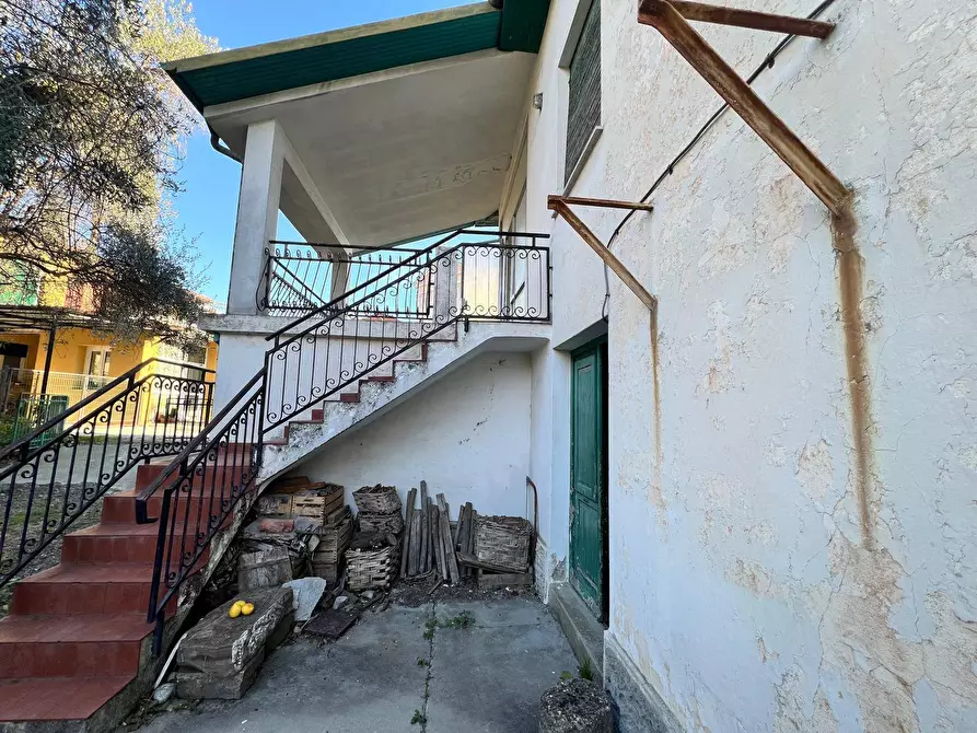 Immagine 20 di Villa in vendita  in Via Roma 6 a San Bartolomeo Al Mare