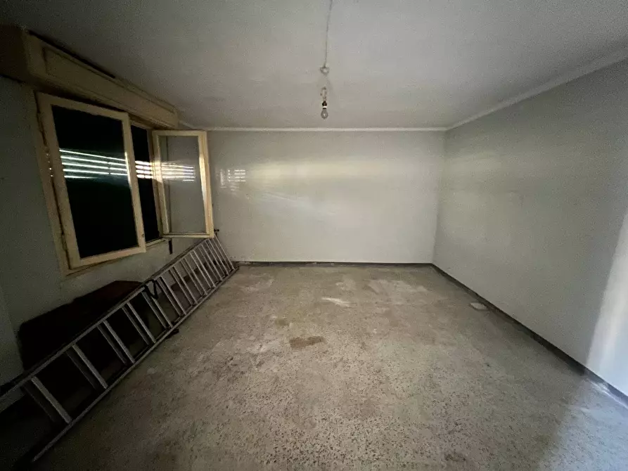 Immagine 31 di Villa in vendita  in Via Roma 6 a San Bartolomeo Al Mare