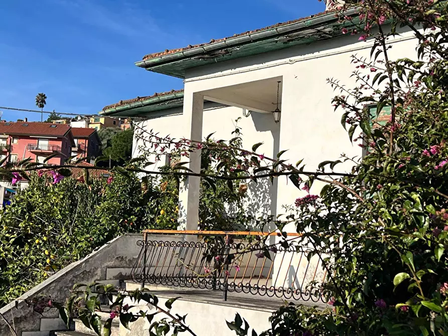 Immagine 37 di Villa in vendita  in Via Roma 6 a San Bartolomeo Al Mare