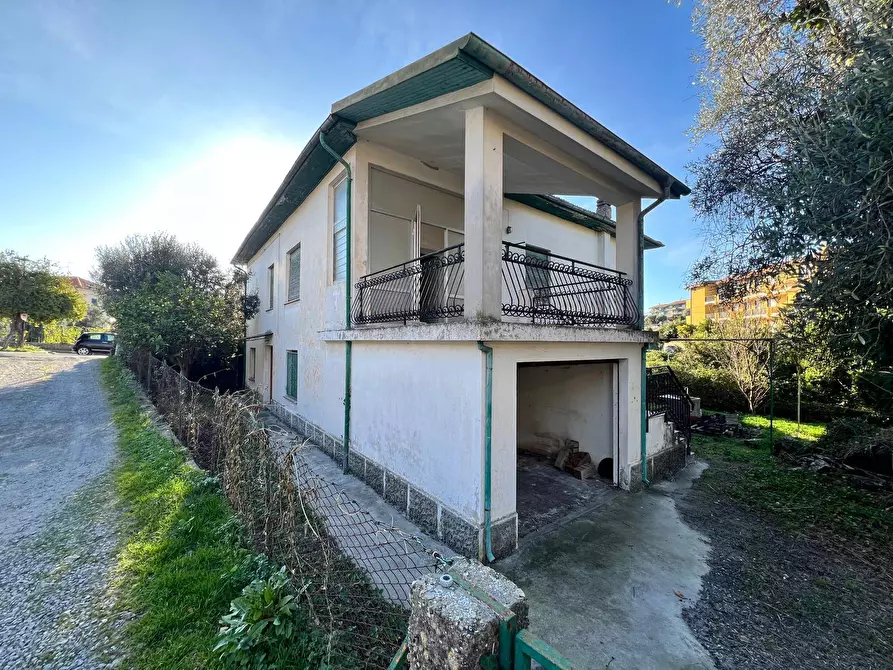 Immagine 39 di Villa in vendita  in Via Roma 6 a San Bartolomeo Al Mare