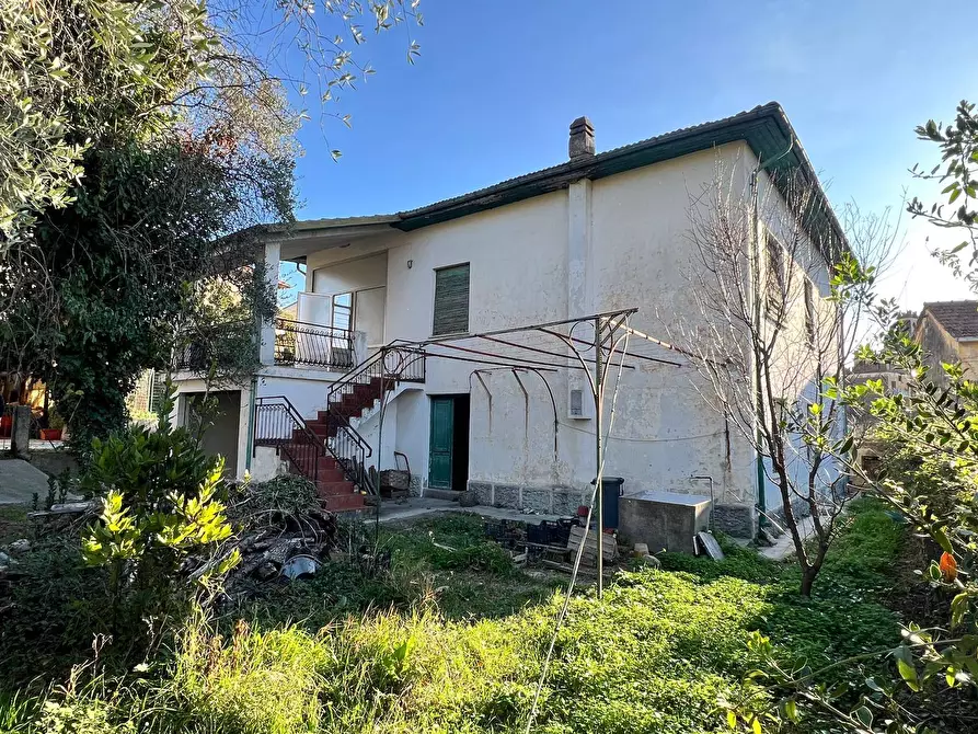 Immagine 40 di Villa in vendita  in Via Roma 6 a San Bartolomeo Al Mare