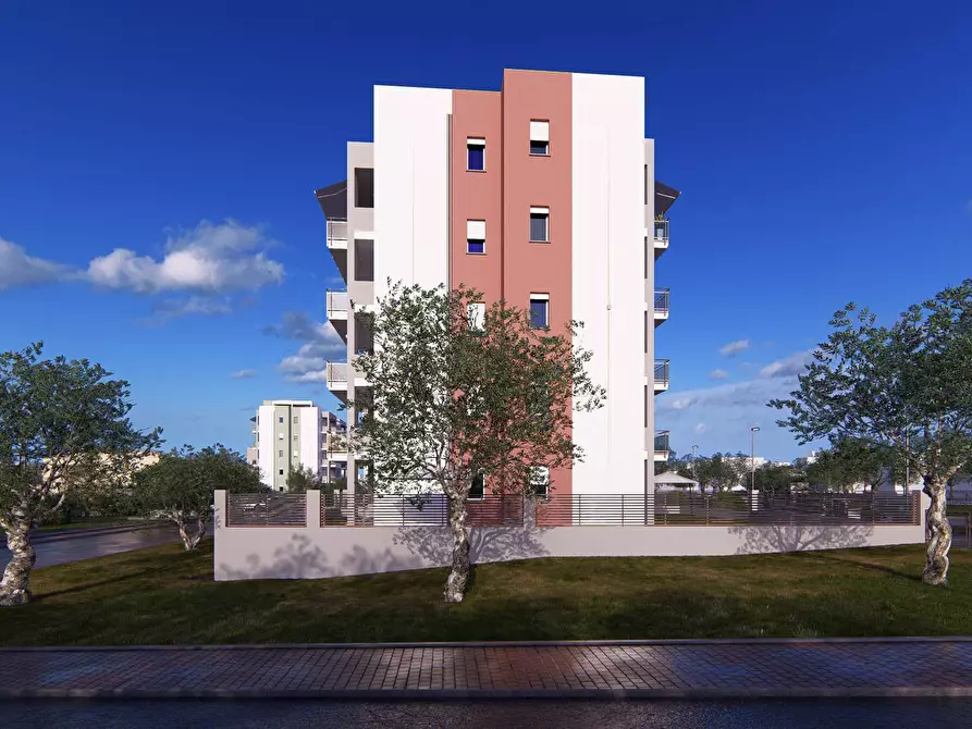 Immagine 2 di Appartamento in vendita  in Via Amerigo Vespucci a Andora