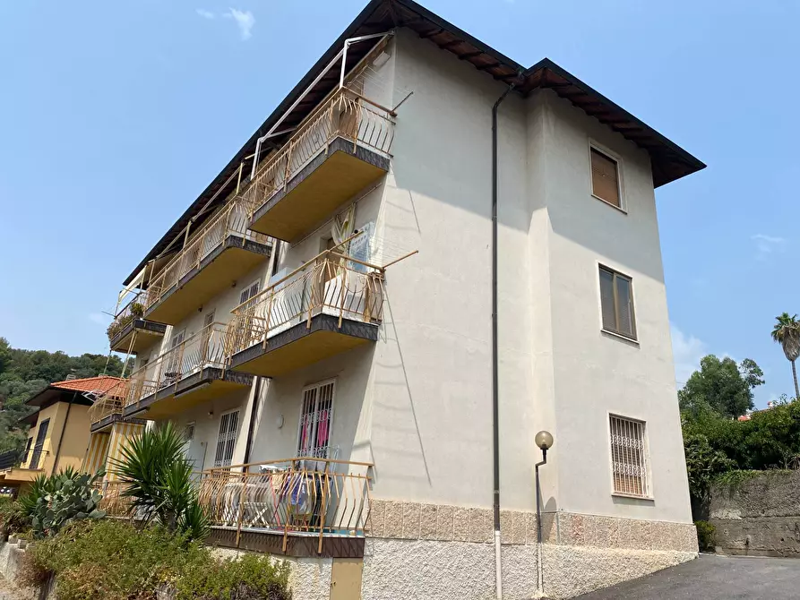 Immagine 2 di Appartamento in vendita  in via vione 9 a San Bartolomeo Al Mare
