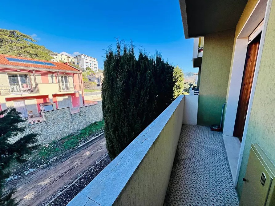 Immagine 6 di Appartamento in vendita  in Piazza Gioacchino Rossini 3 a San Bartolomeo Al Mare