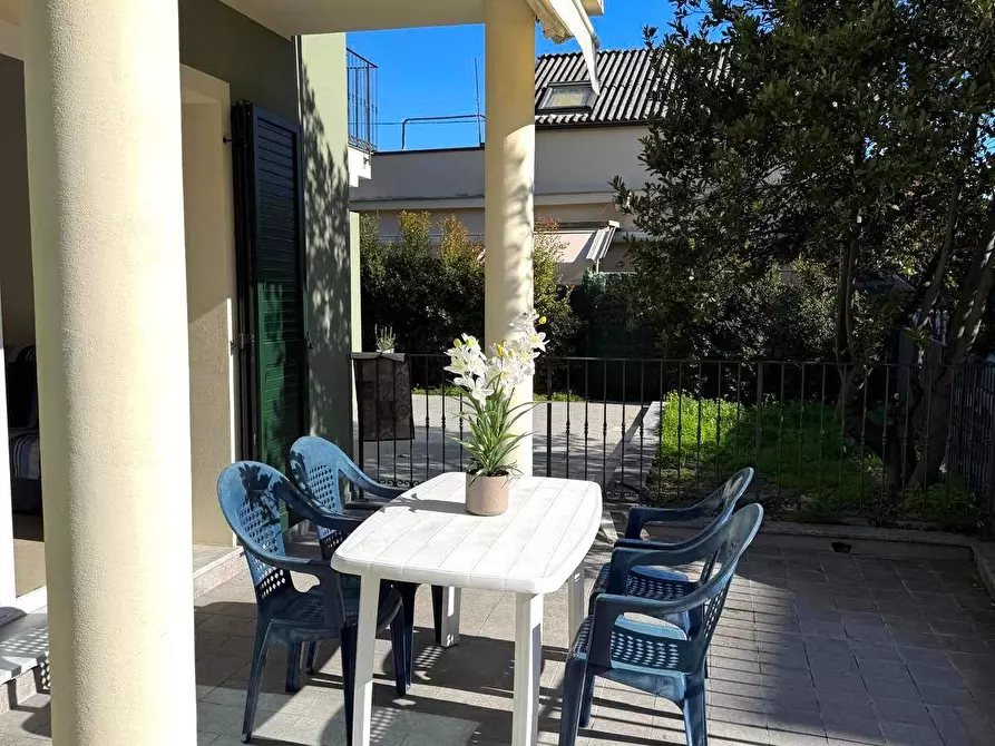 Immagine 3 di Appartamento in vendita  in Via Roma 153 a San Bartolomeo Al Mare