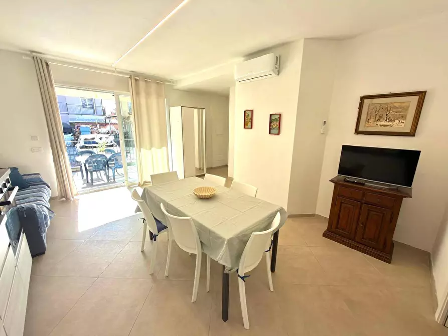 Immagine 9 di Appartamento in vendita  in Via Roma 153 a San Bartolomeo Al Mare