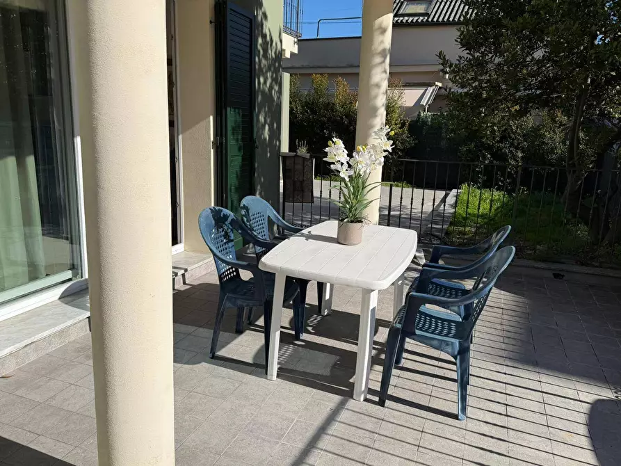 Immagine 11 di Appartamento in vendita  in Via Roma 153 a San Bartolomeo Al Mare