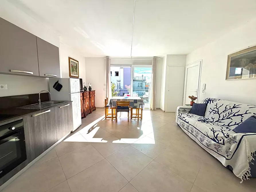 Immagine 8 di Appartamento in vendita  in Via Roma 153 a San Bartolomeo Al Mare