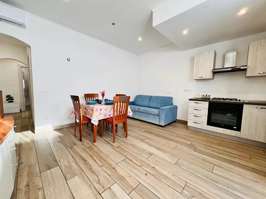 Immagine 1 di Appartamento in vendita  in Via Roma a San Bartolomeo Al Mare