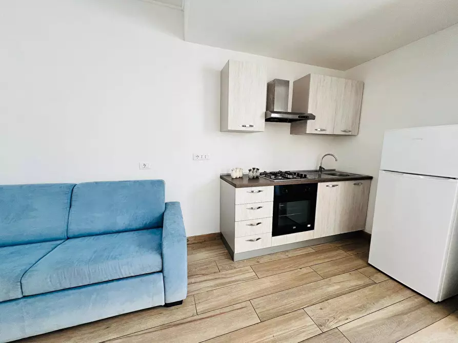 Immagine 7 di Appartamento in vendita  in Via Roma a San Bartolomeo Al Mare