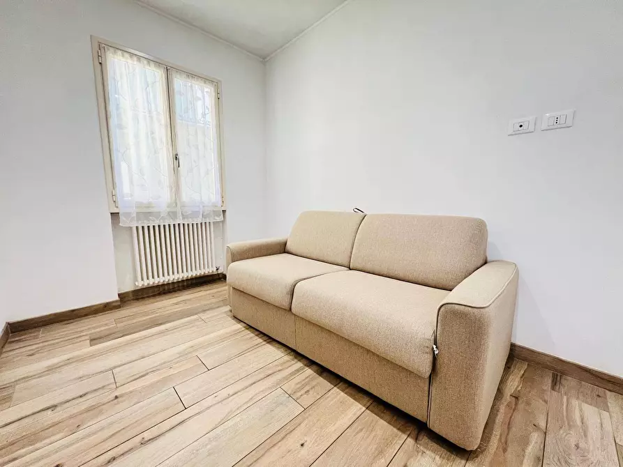 Immagine 17 di Appartamento in vendita  in Via Roma a San Bartolomeo Al Mare