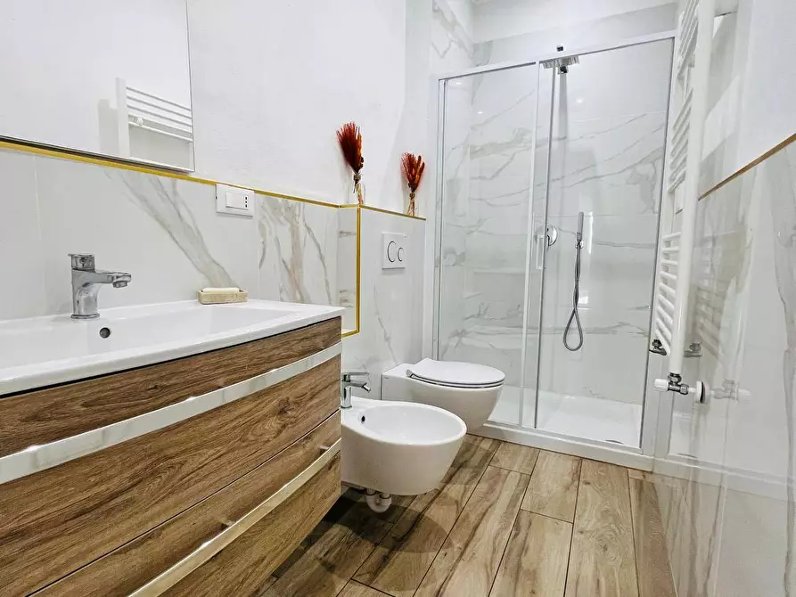 Immagine 21 di Appartamento in vendita  in Via Roma a San Bartolomeo Al Mare