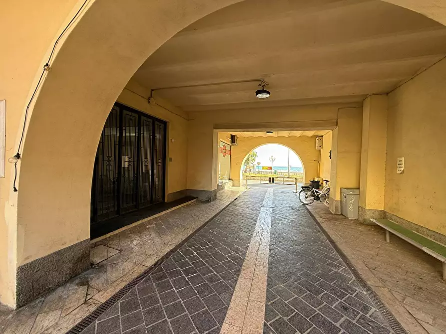 Immagine 32 di Appartamento in vendita  in via Marsala 1 a Diano Arentino