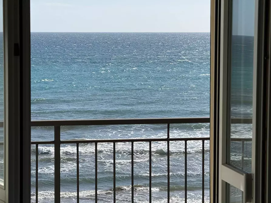 Immagine 10 di Appartamento in vendita  in via Marsala 1 a Diano Arentino