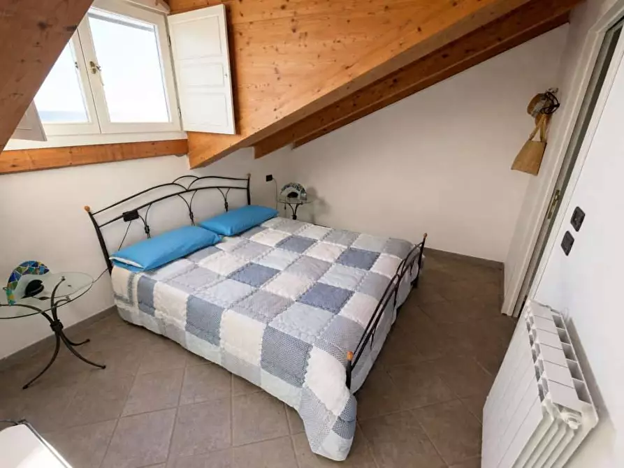 Immagine 22 di Appartamento in vendita  in via Marsala 1 a Diano Arentino