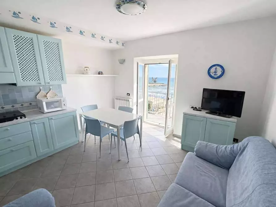 Immagine 15 di Appartamento in vendita  in via Marsala 1 a Diano Arentino