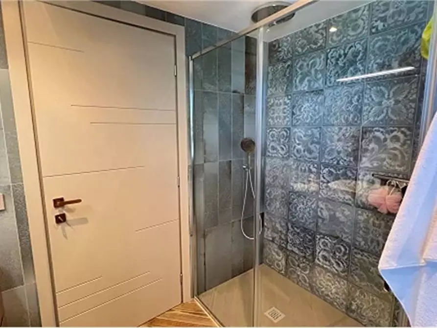 Immagine 21 di Villa in vendita  in Gorleri a Diano Marina