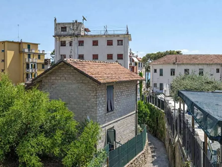 Immagine 4 di Appartamento in vendita  in Via Corallo 14 a Diano Marina