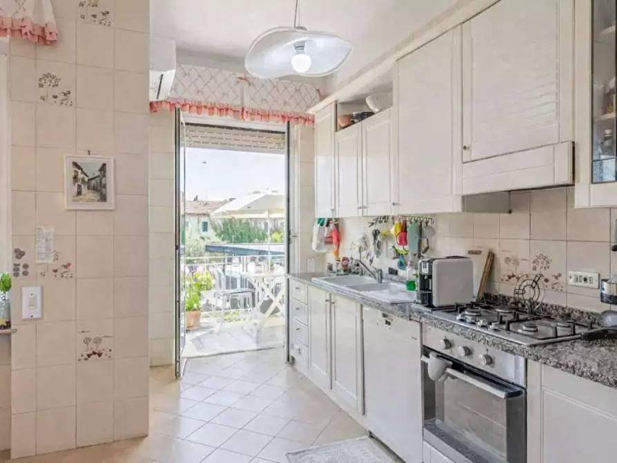 Immagine 10 di Appartamento in vendita  in Via Corallo 14 a Diano Marina