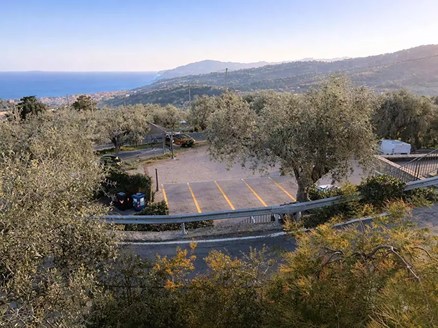 Immagine 1 di Appartamento in vendita  in Via Chiappa a San Bartolomeo Al Mare