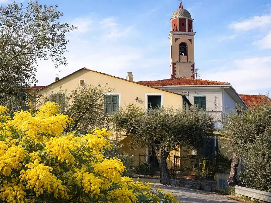 Immagine 2 di Appartamento in vendita  in Via Chiappa a San Bartolomeo Al Mare