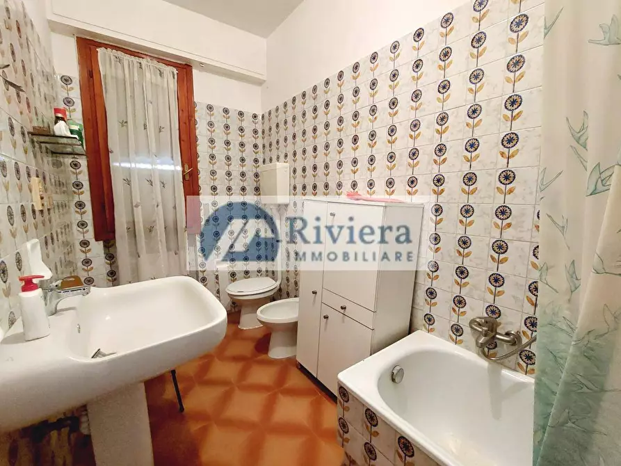 Immagine 20 di Appartamento in vendita  in Piazza Aurora a San Bartolomeo Al Mare