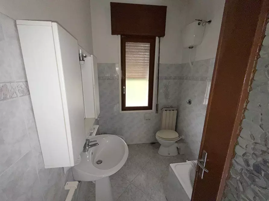 Immagine 22 di Villa in vendita  in Via XX Settmbre a Diano San Pietro