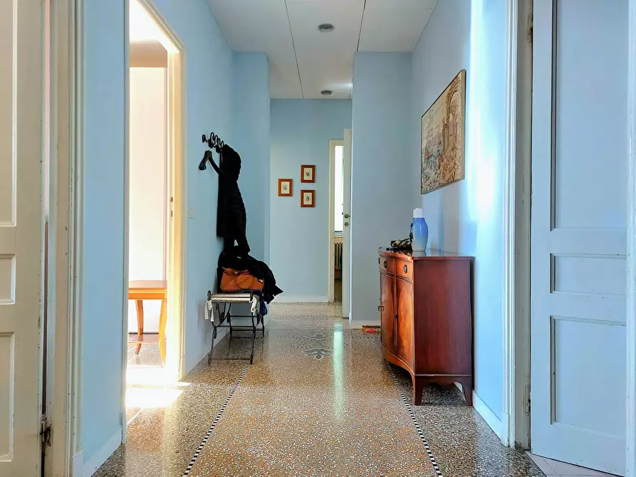 Immagine 10 di Appartamento in vendita  in Via Giacomo Matteotti 137 a Imperia