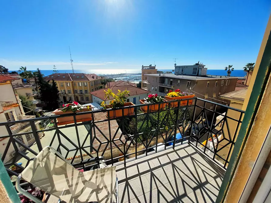 Immagine 13 di Appartamento in vendita  in Via Giacomo Matteotti 137 a Imperia