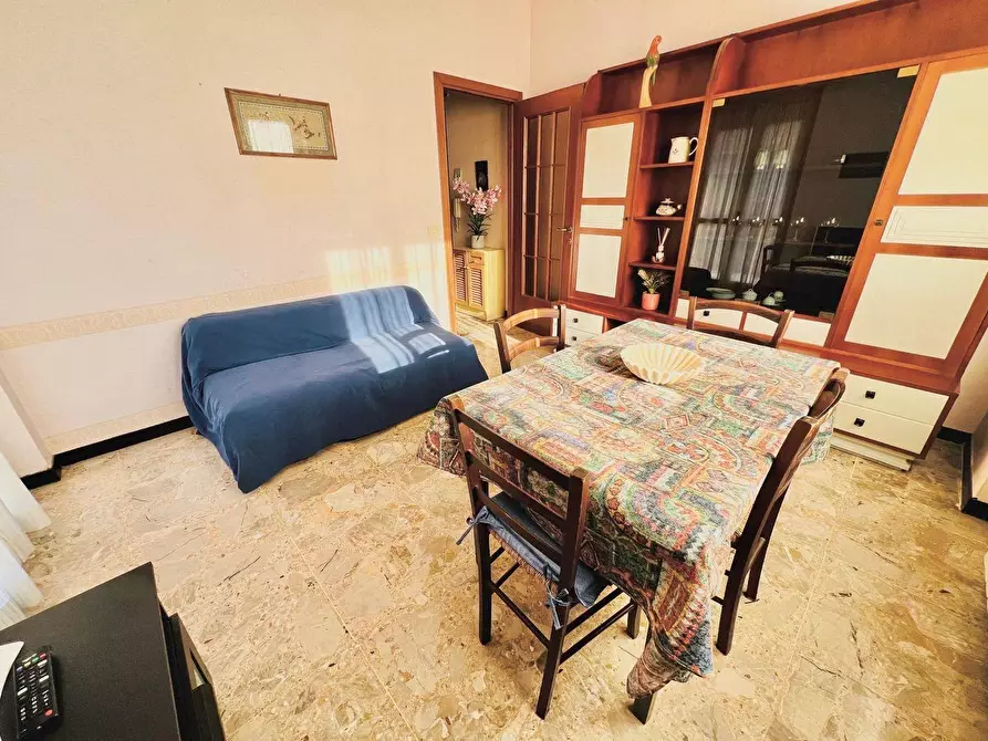 Immagine 5 di Appartamento in vendita  in Via Solitario delle Alpi a Cervo