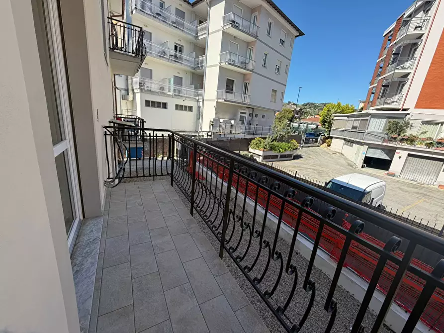 Immagine 8 di Appartamento in vendita  in vico dello Schiavo 17 a Diano Arentino