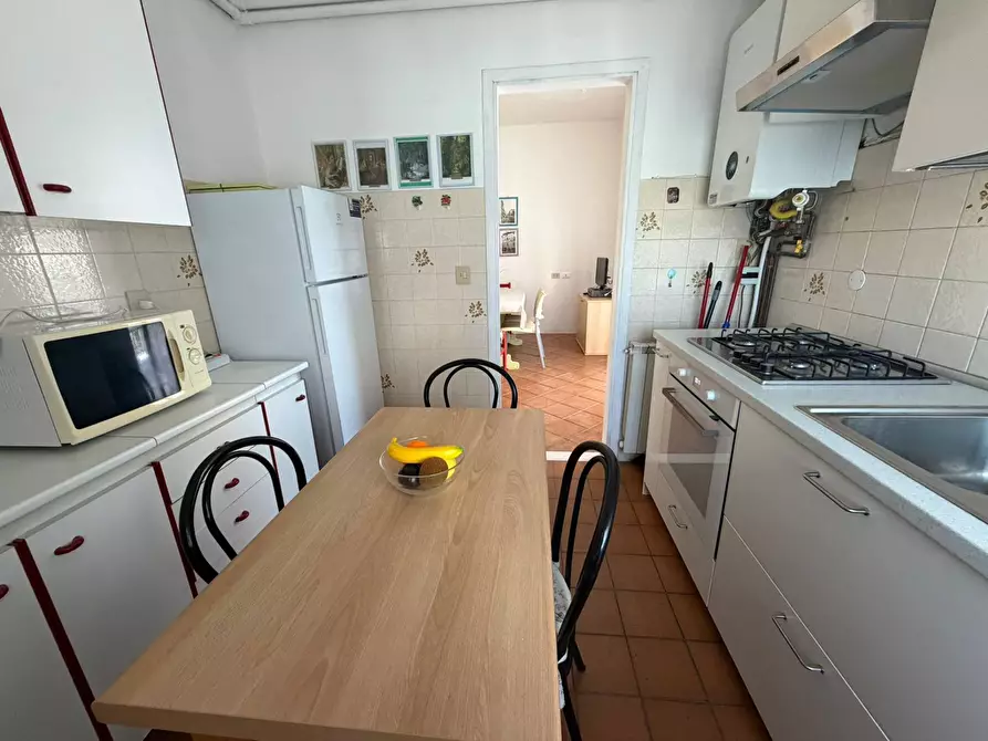 Immagine 11 di Appartamento in vendita  in vico dello Schiavo 17 a Diano Arentino