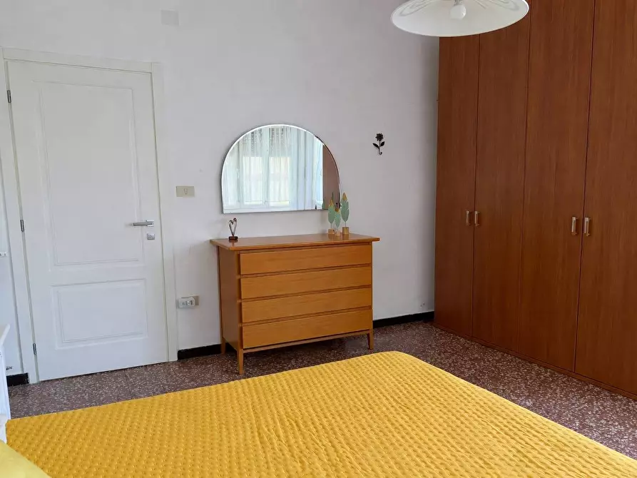 Immagine 18 di Appartamento in vendita  in vico dello Schiavo 17 a Diano Arentino