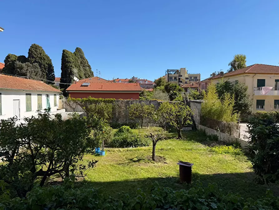 Immagine 21 di Appartamento in vendita  in vico dello Schiavo 17 a Diano Arentino