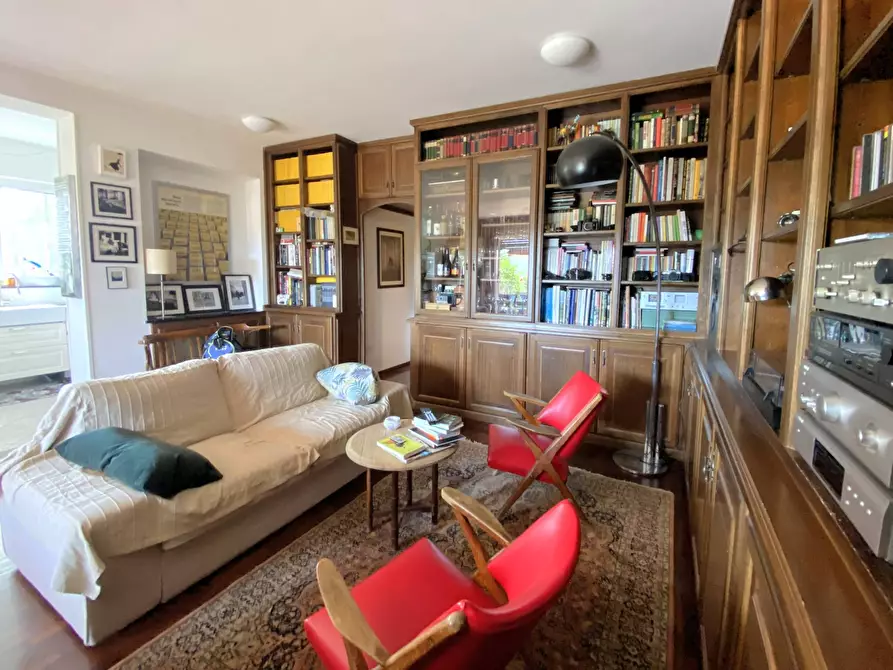 Immagine 35 di Casa semindipendente in vendita  in Strada Massabovi 13 a Imperia