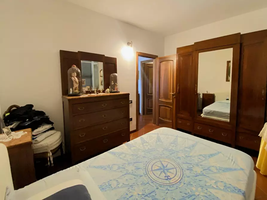 Immagine 38 di Casa semindipendente in vendita  in Strada Massabovi 13 a Imperia