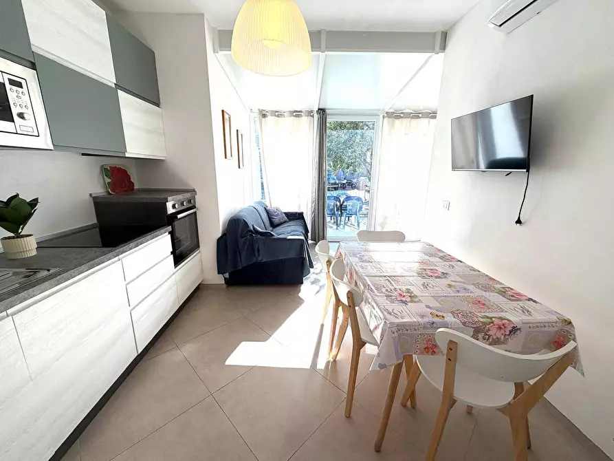 Immagine 36 di Appartamento in vendita  in Via Roma 153 a San Bartolomeo Al Mare