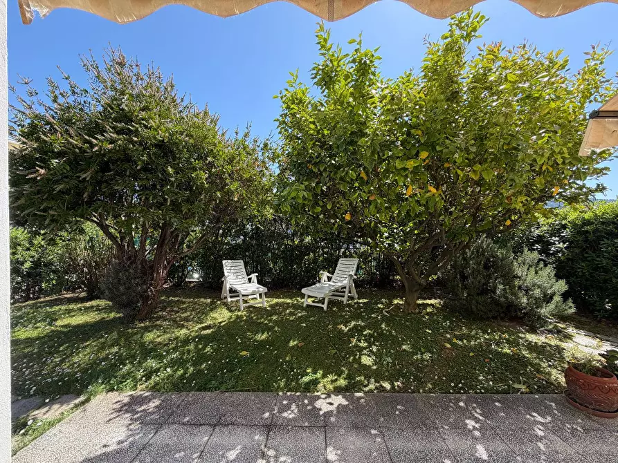 Immagine 15 di Appartamento in vendita  in Via Caduti di Nassirya 3 a Diano Castello