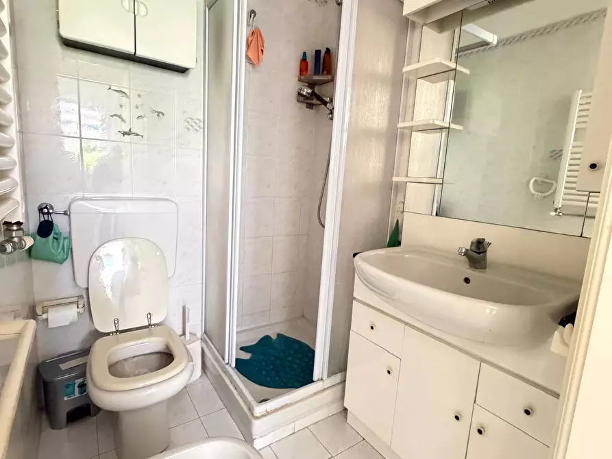 Immagine 24 di Appartamento in vendita  in Via Caduti di Nassirya 3 a Diano Castello