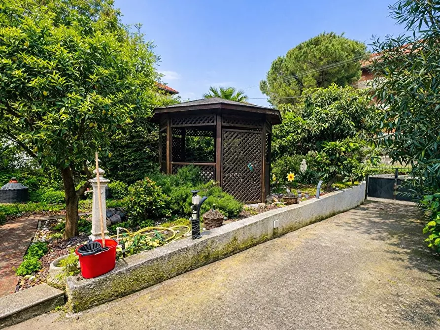 Immagine 6 di Appartamento in vendita  in Via Roma 70 a San Bartolomeo Al Mare